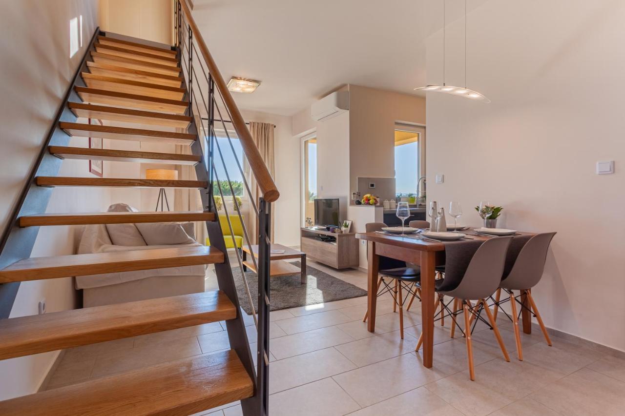 Apartment Leni Црес Экстерьер фото
