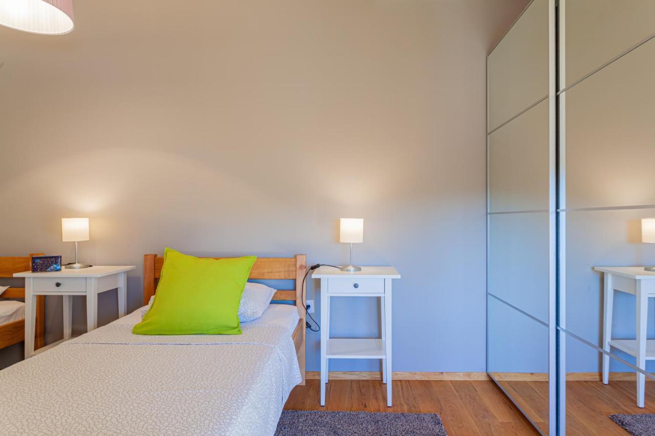 Apartment Leni Црес Экстерьер фото